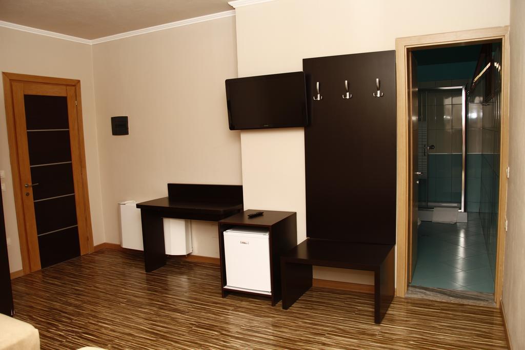Hotel Nais Beach Durrës Cameră foto